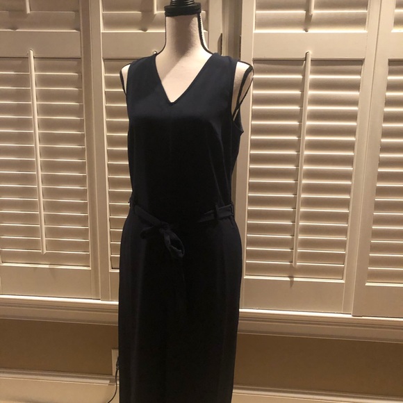 Navy Blue sleeveless jumpsuit. - Picture 3 of 5